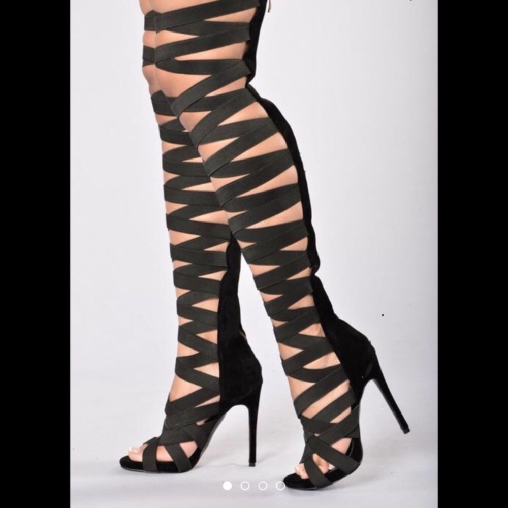 Windsor thigh high caged / Gladiator  heels size 8